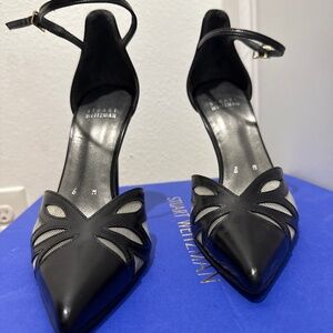 Stuart Weitzman Black pumps